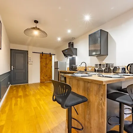 Apartament Le Beau Briand Proche Gare Parking Facile *